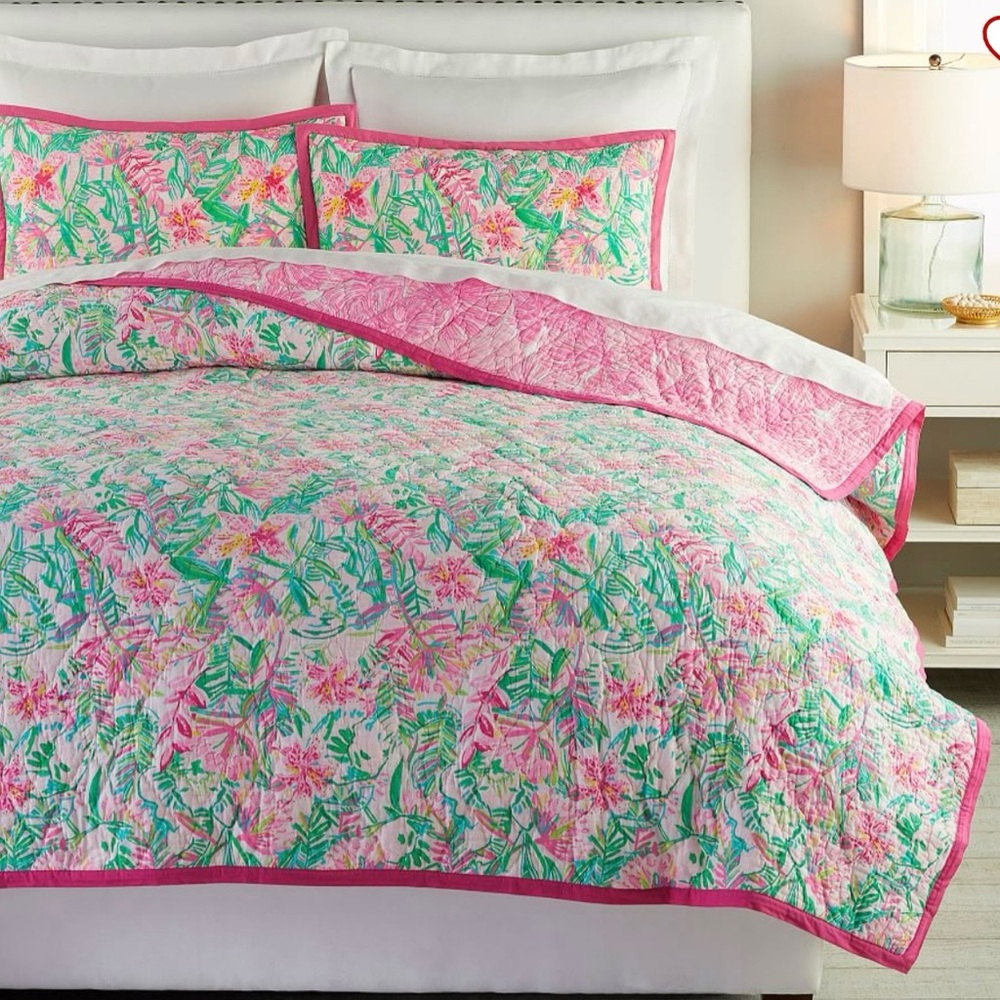 Lilly Pulitzer for Pottery Barn / Tiger Lilly - fully reversible King Quilt